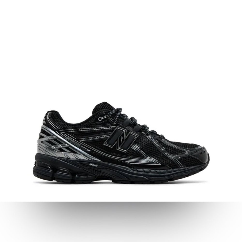 New Balance 1906R 'Black Metallic Silver' UI906ROS Women’s 9 men’s 7.5
